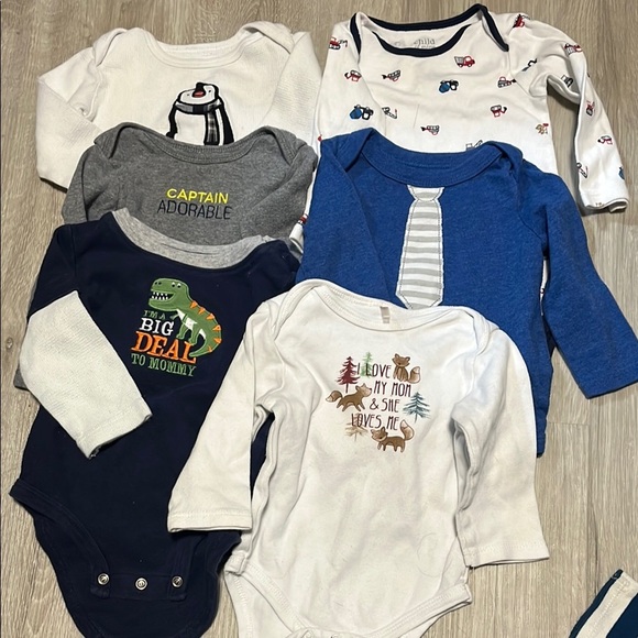 2/$20 Assorted Kids One Pieces Set - Picture 1 of 1